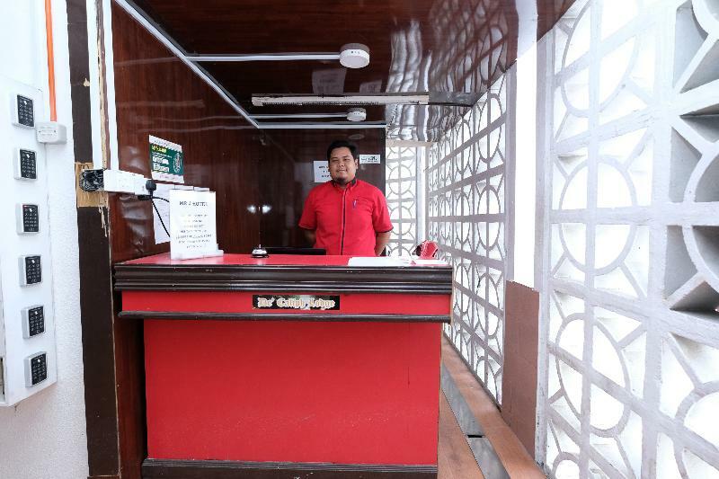 Oyo 715 Mr J Hotel Kota Bharu Bagian luar foto