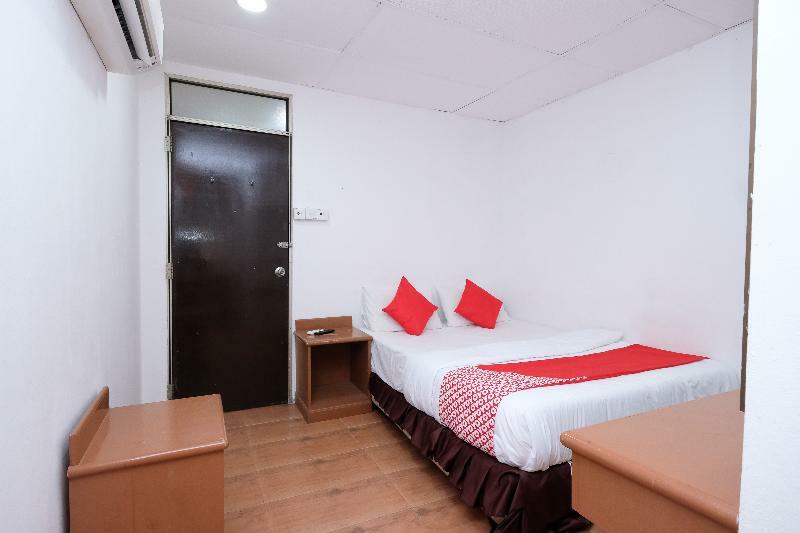 Oyo 715 Mr J Hotel Kota Bharu Bagian luar foto